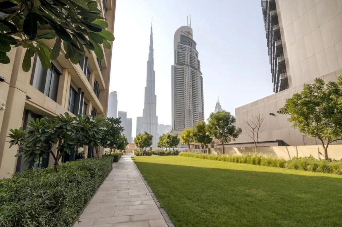 Guestready - Fine Extravagance Near Burj Khalifa Apartment Dubai Ngoại thất bức ảnh
